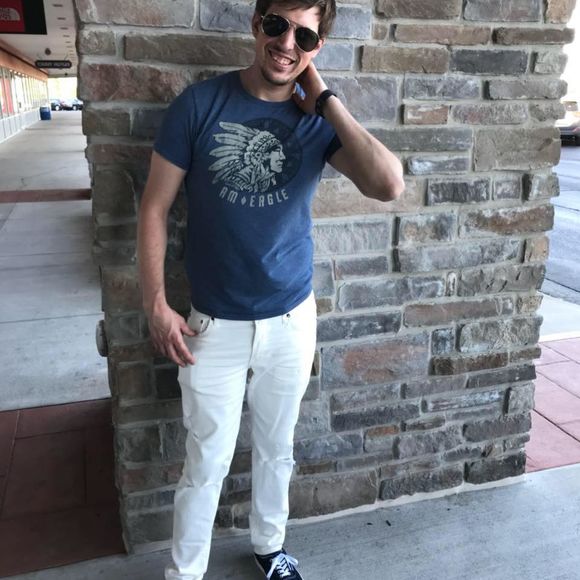 Meet your Posher, Cody - Picture 1 of 1